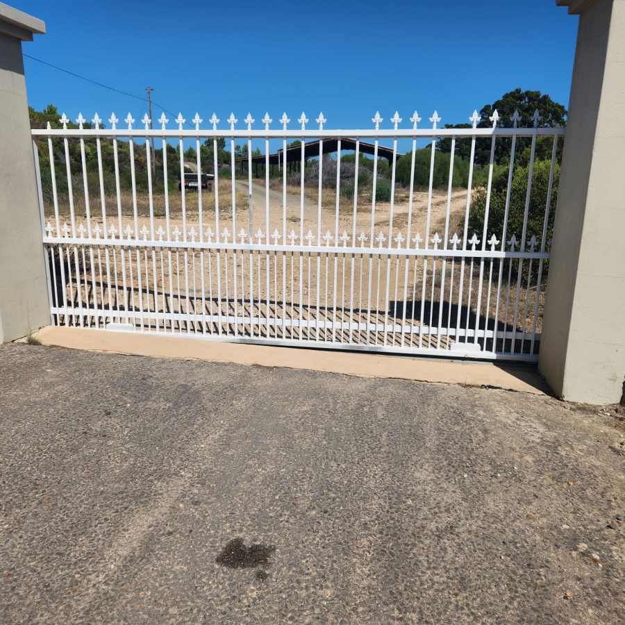 3 Bedroom Property for Sale in Stilbaai Oos Western Cape